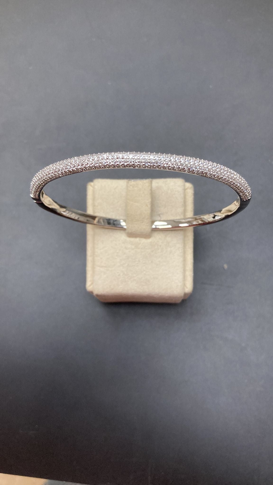 Sterling Silver Cz Oval Bangle BCZ501