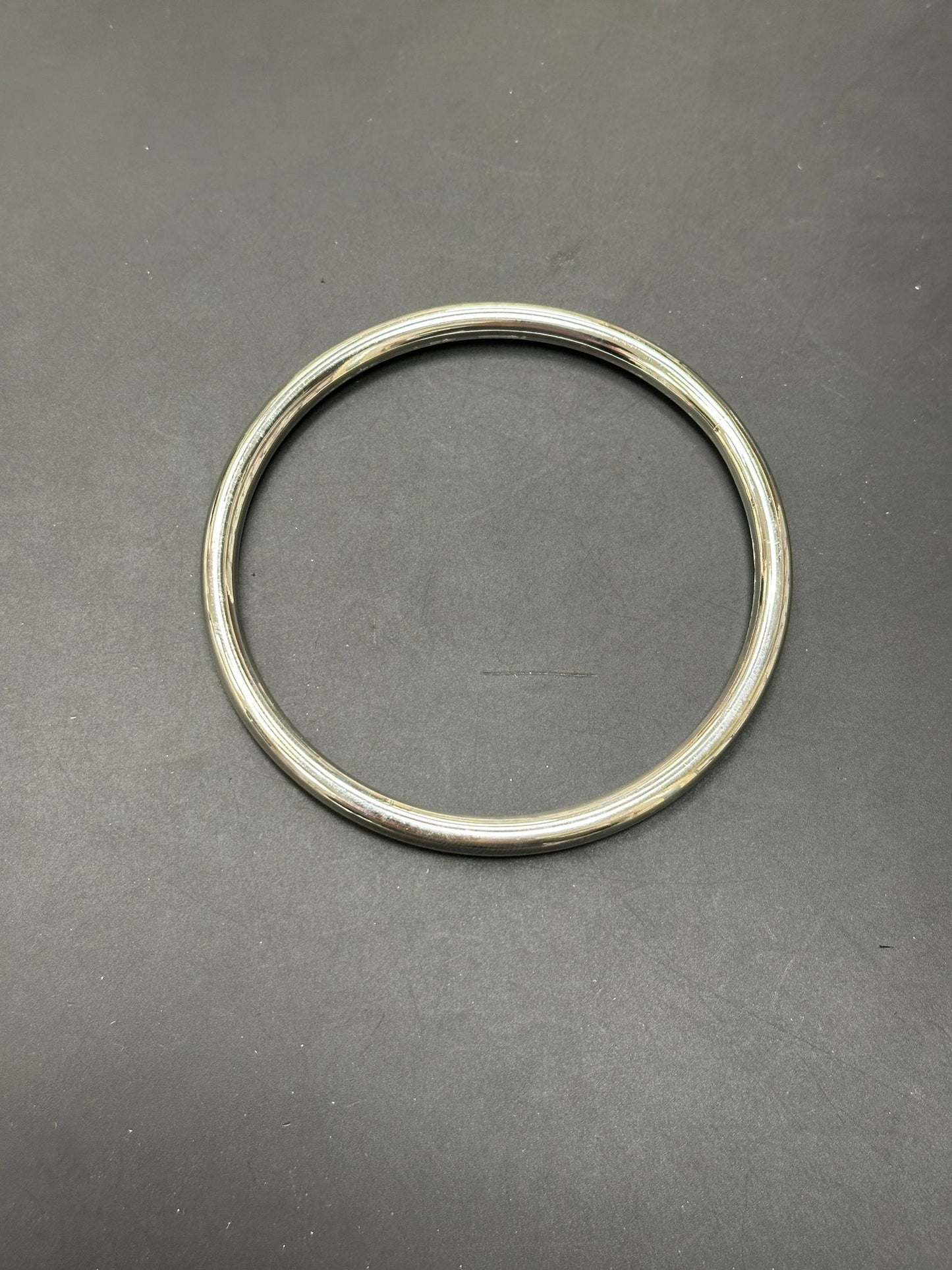 Sterling Silver Plain Round Bangle BP00027