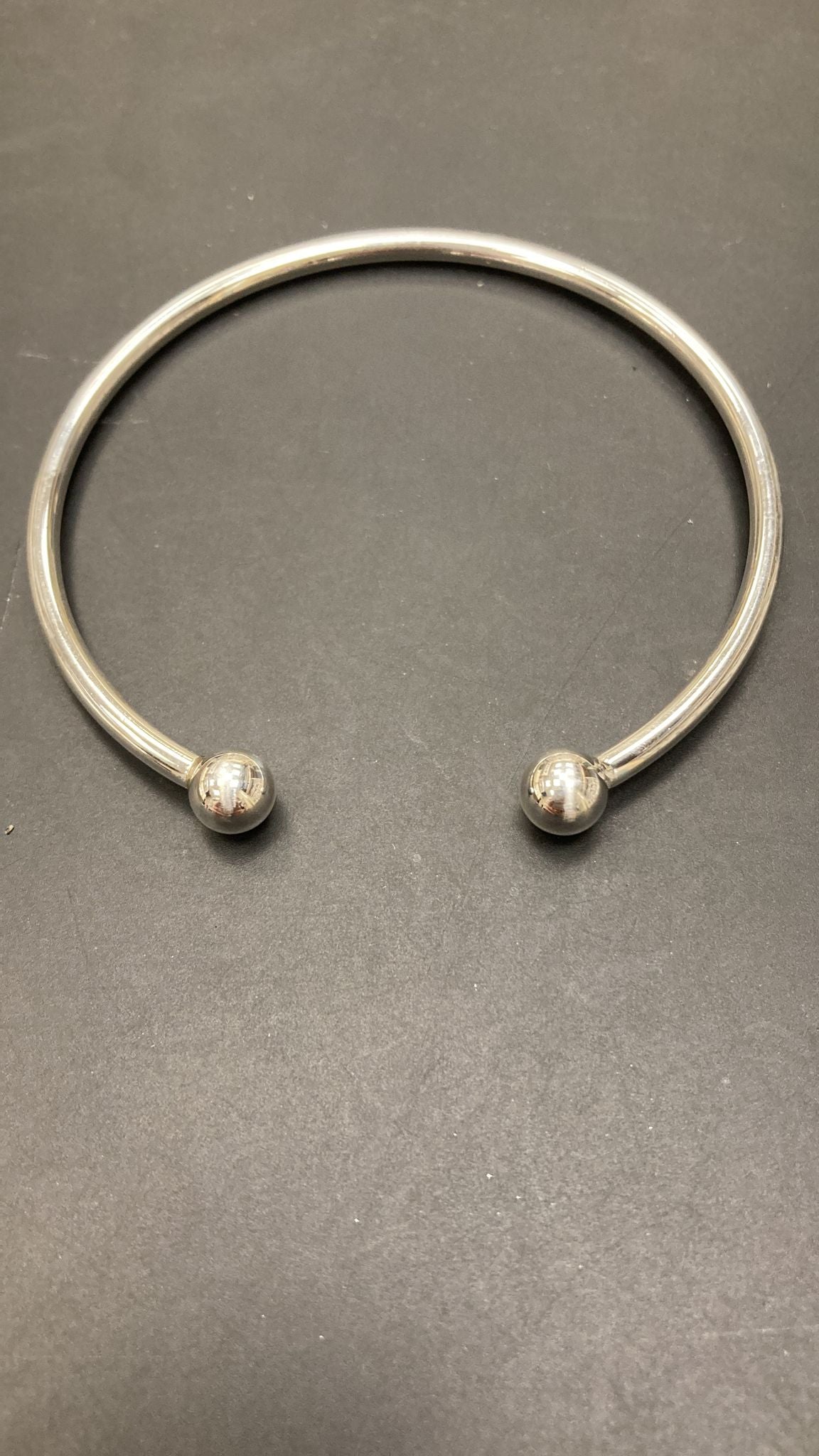 Sterling Silver Round Torque Bangle BP10191