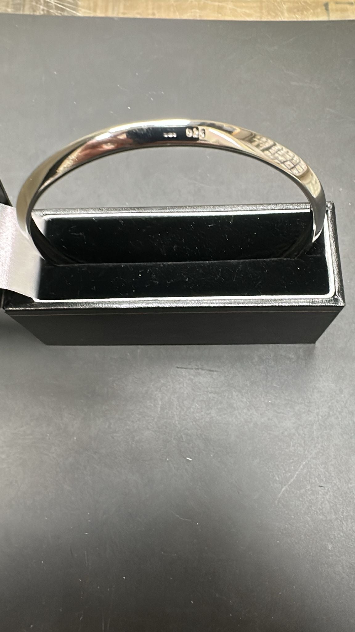 Sterling Silver Knife Edge Bangle BPL10120
