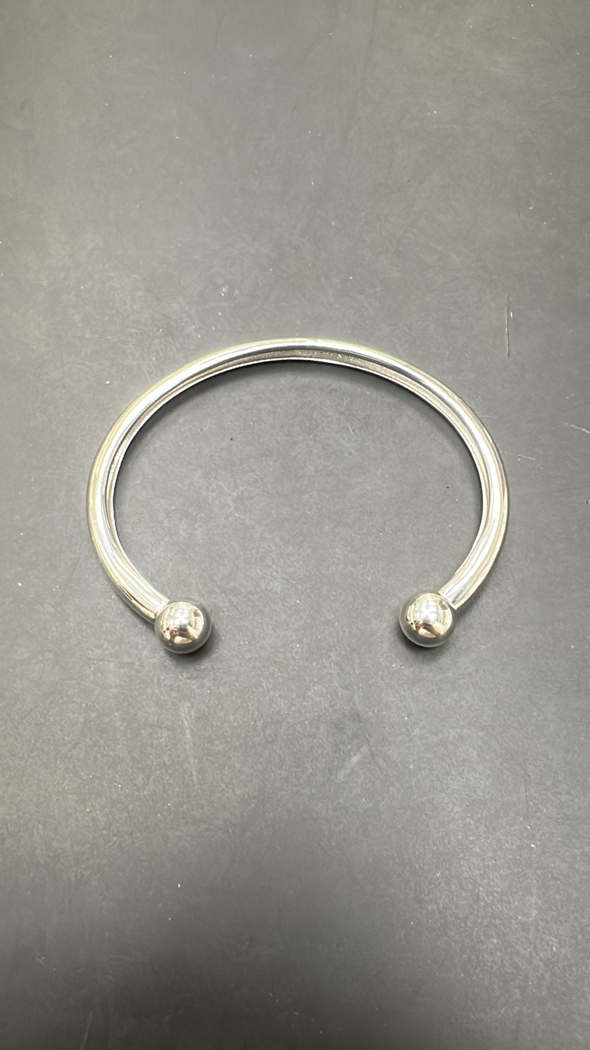 Sterling Silver Hallow Torque Bangle BPL10122
