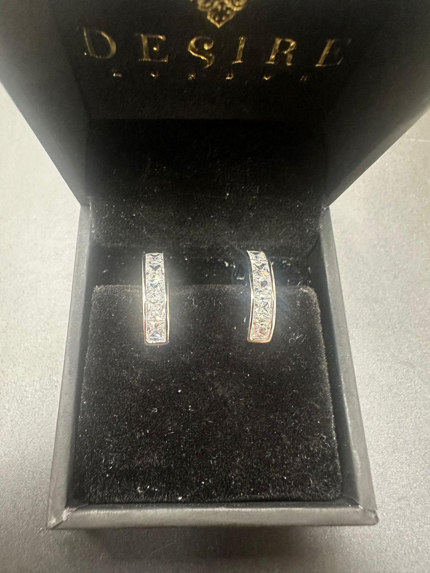 Sterling Silver Earring CZ Stone ECZ225W