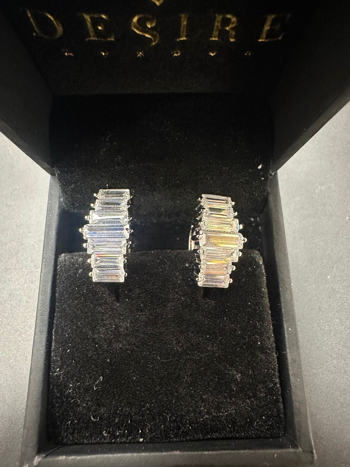 Sterling Silver Round Earring CZ Stone ECZ3003