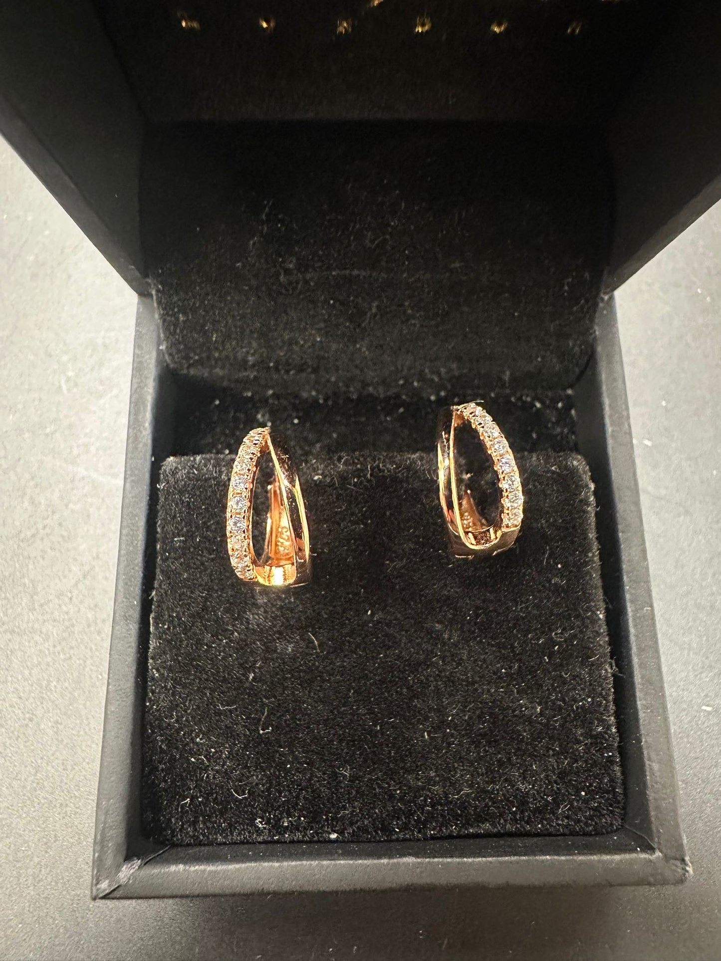 Sterling Silver Round Earring CZ Stone ECZ8211