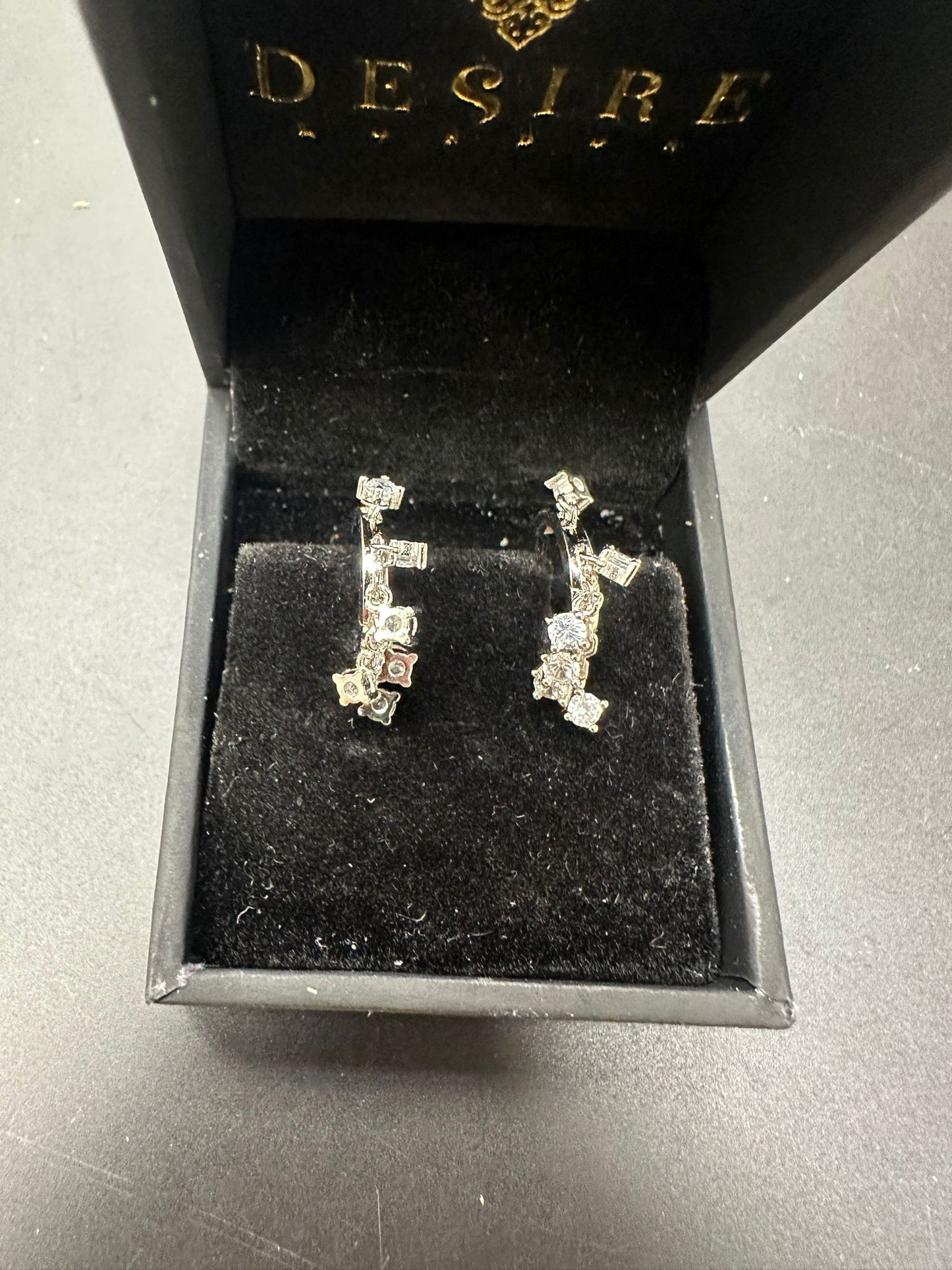 Sterling Silver Round Earring CZ Stone ECZ9567