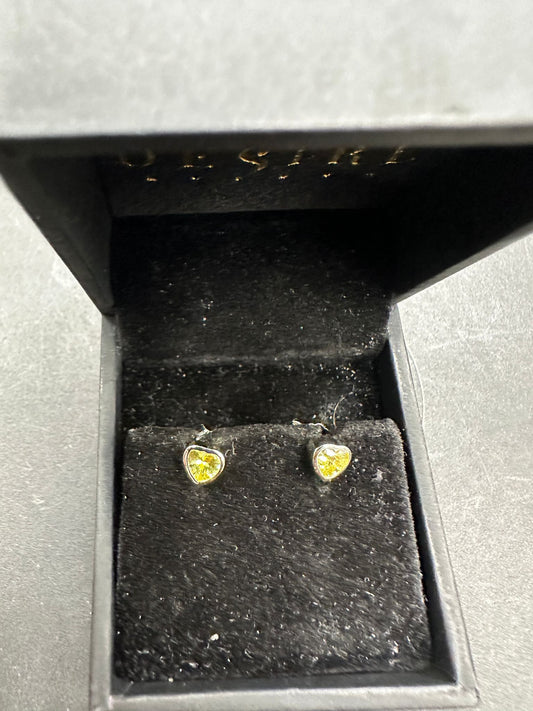 Sterling Silver Stud Earring Heart Shape CZ Stone ECZA816R
