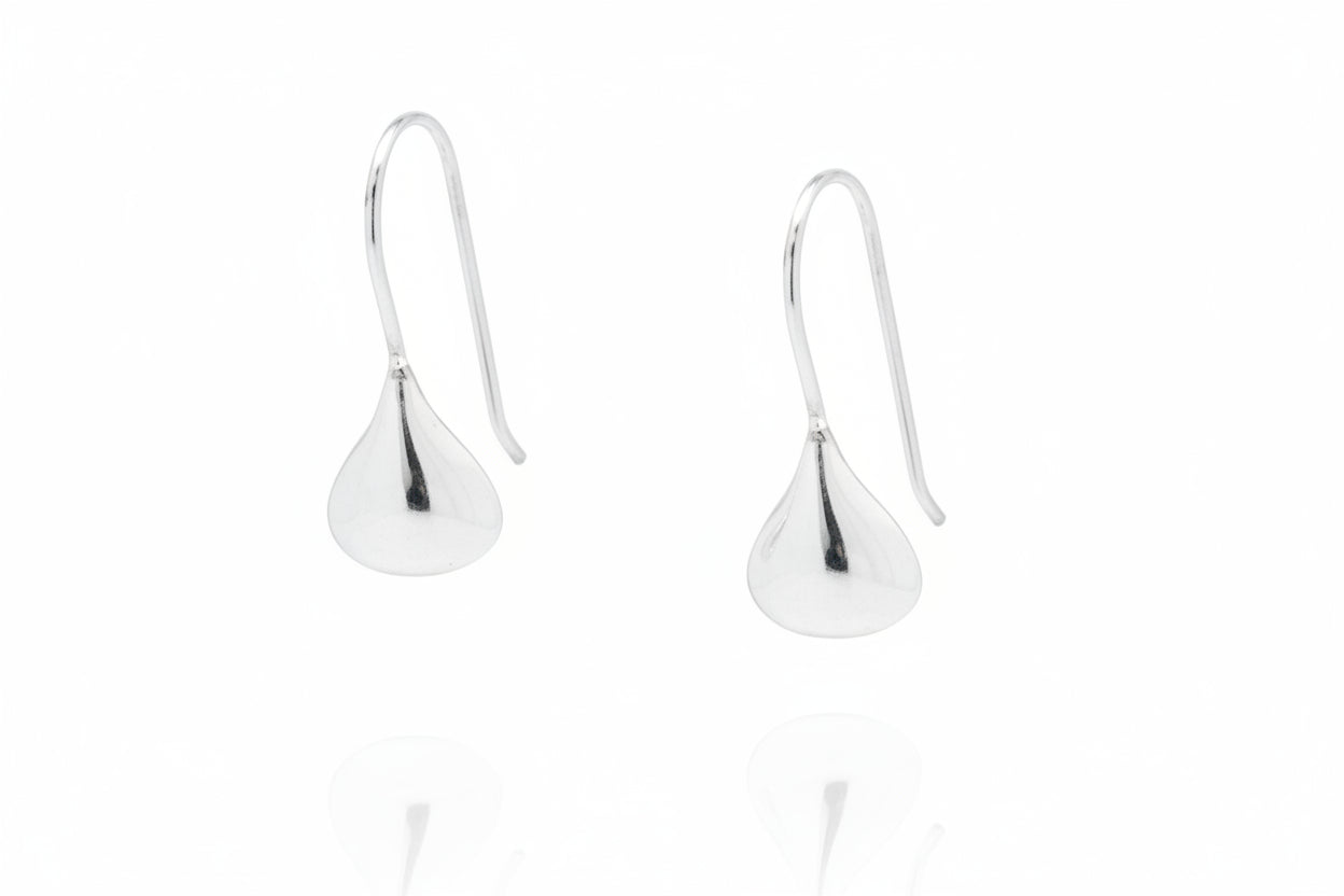 Plain sterling silver drop earrings, featuring a sleek design with dimensions 5 x 8 x 23 mm.