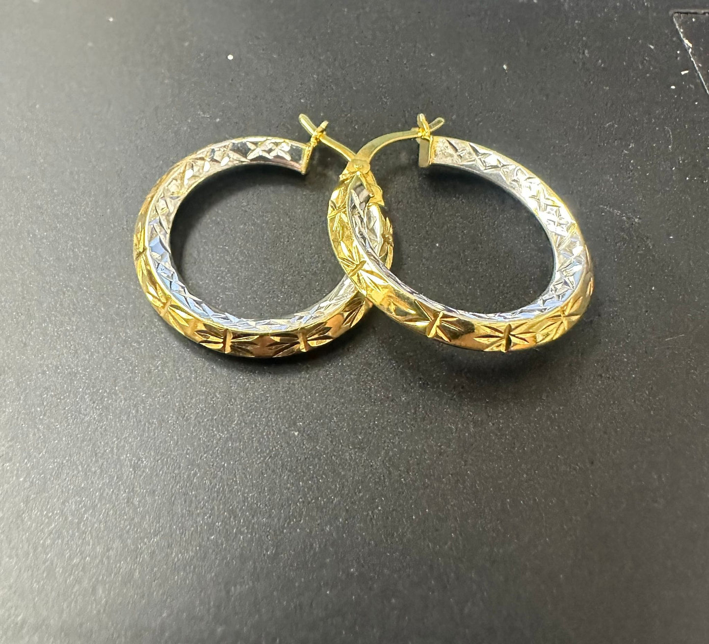 Sterling Silver Round Earring EP3309