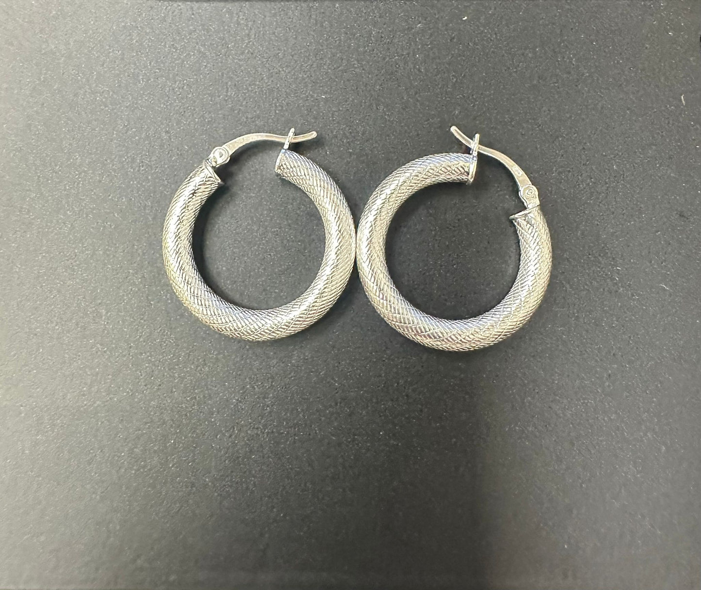 Sterling Silver Round Earring EP3349