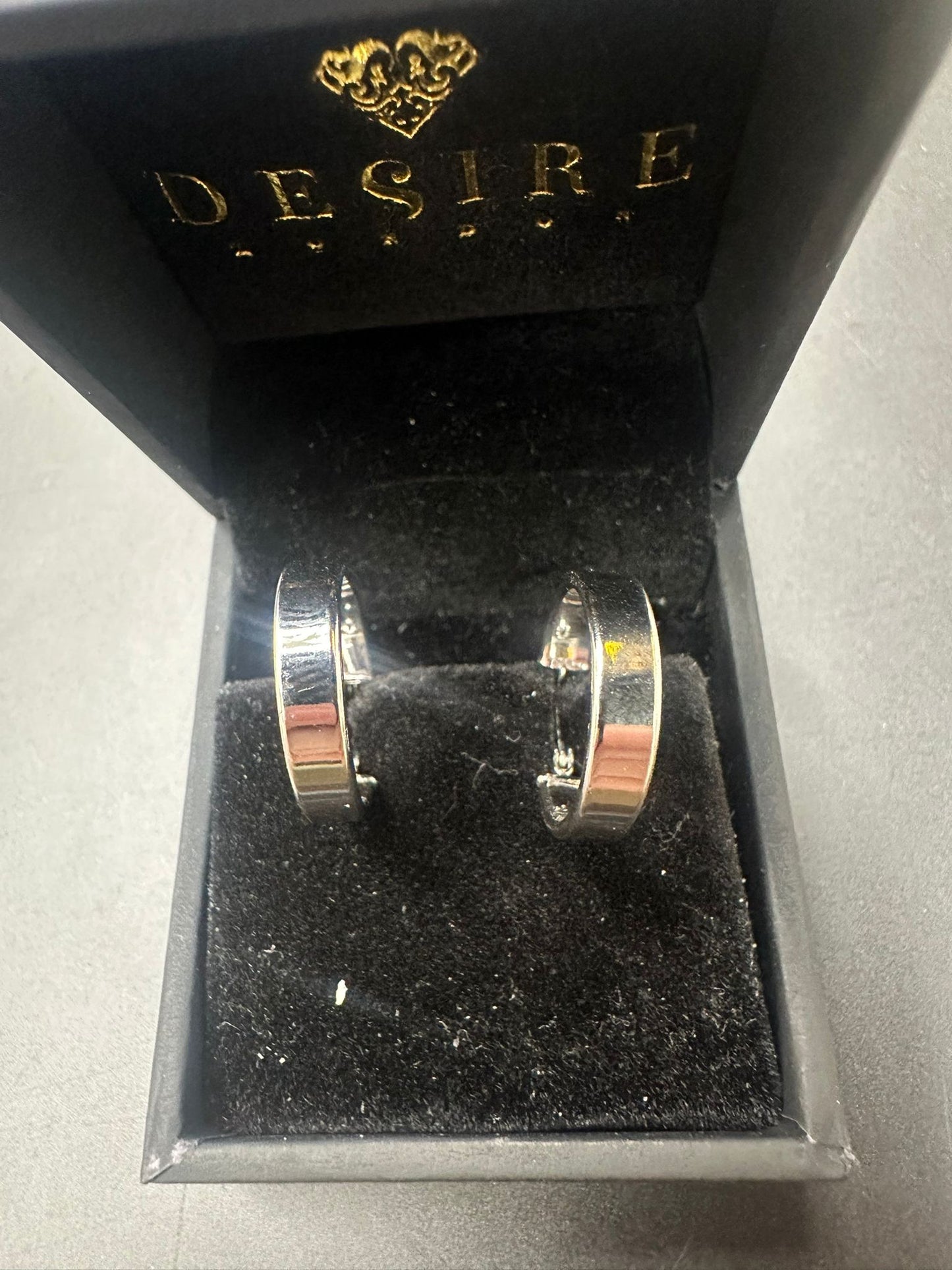 Sterling Silver Oval Earring EP3383