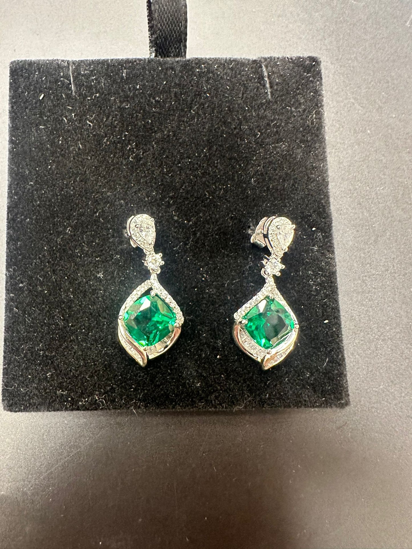 Sterling Silver Earring CZ Stone ERCZ10076