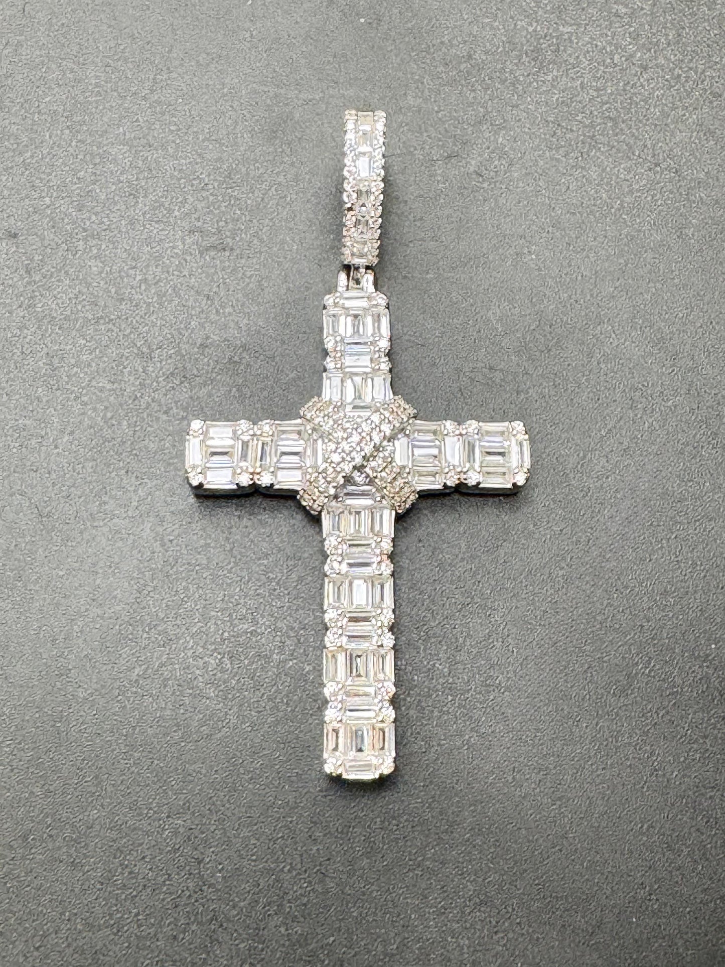Sterling Silver Cross Pendant MPCZ306