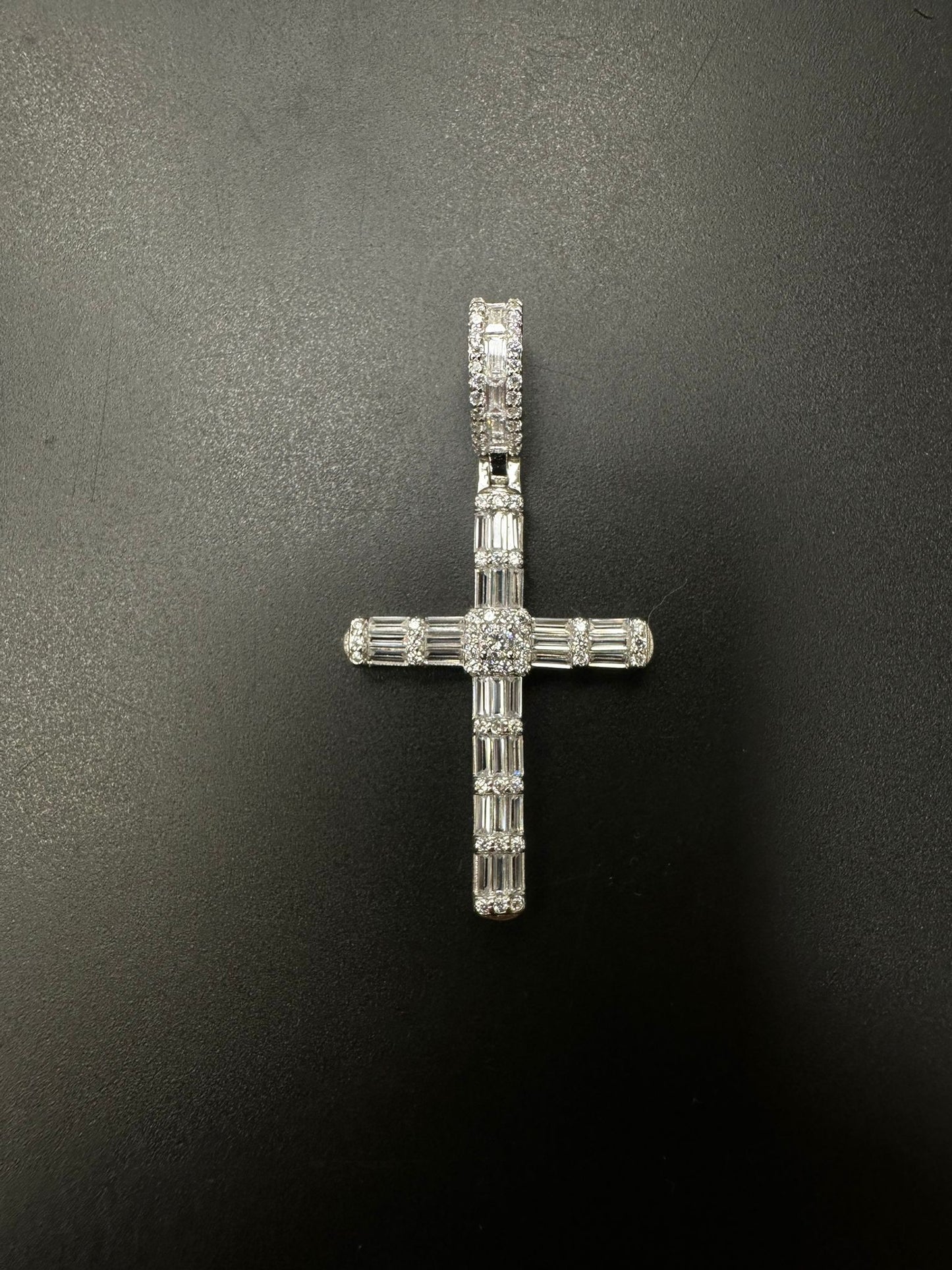 Sterling Silver Cross Pendant MPCZ3304