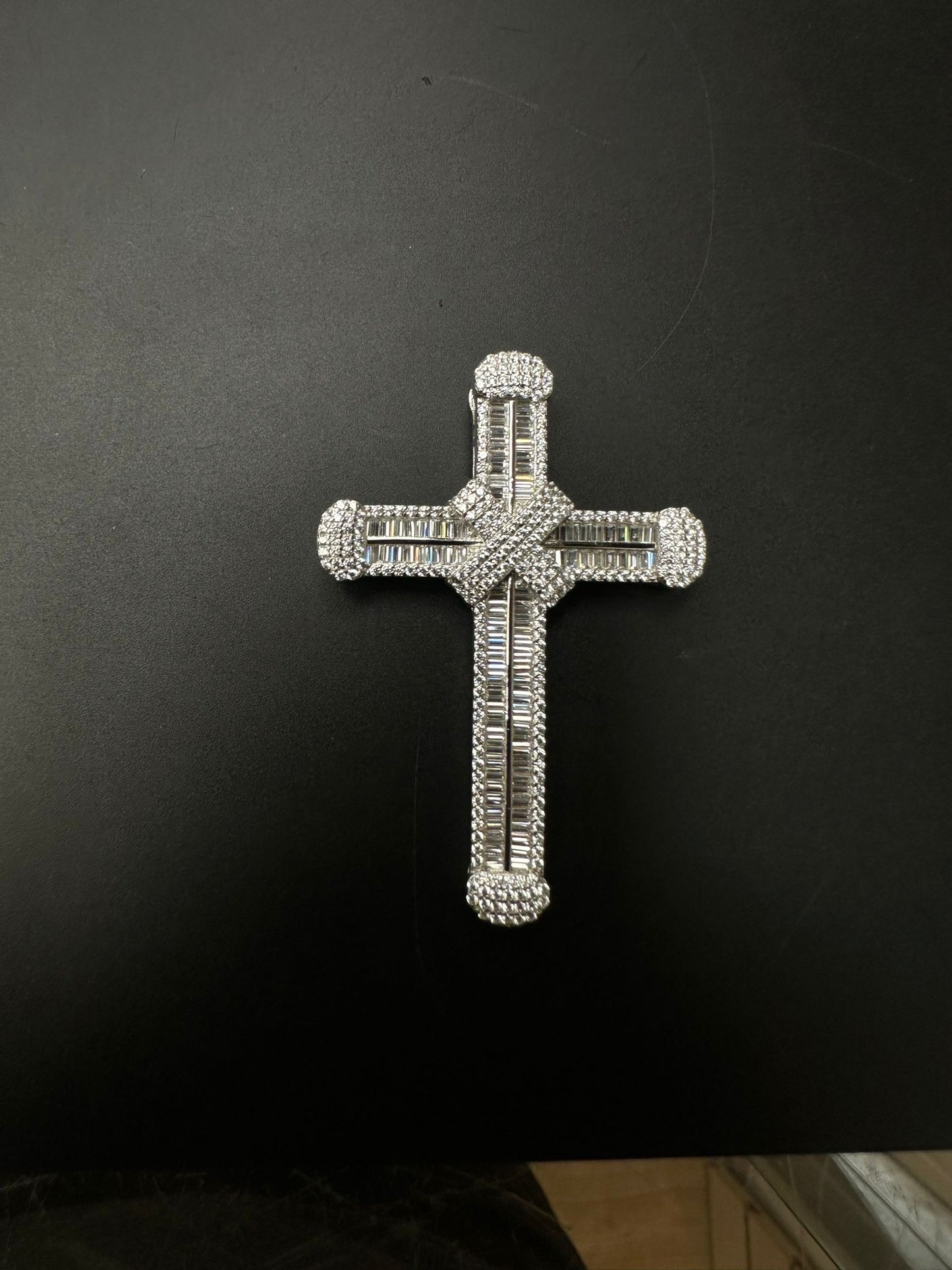 Sterling Silver Cross Pendant MPCZ715