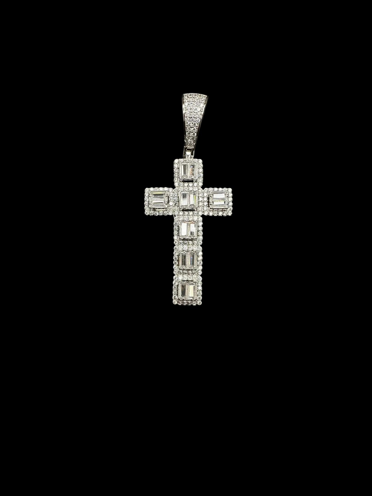 Sterling Silver Cross Pendant MPCZ8101