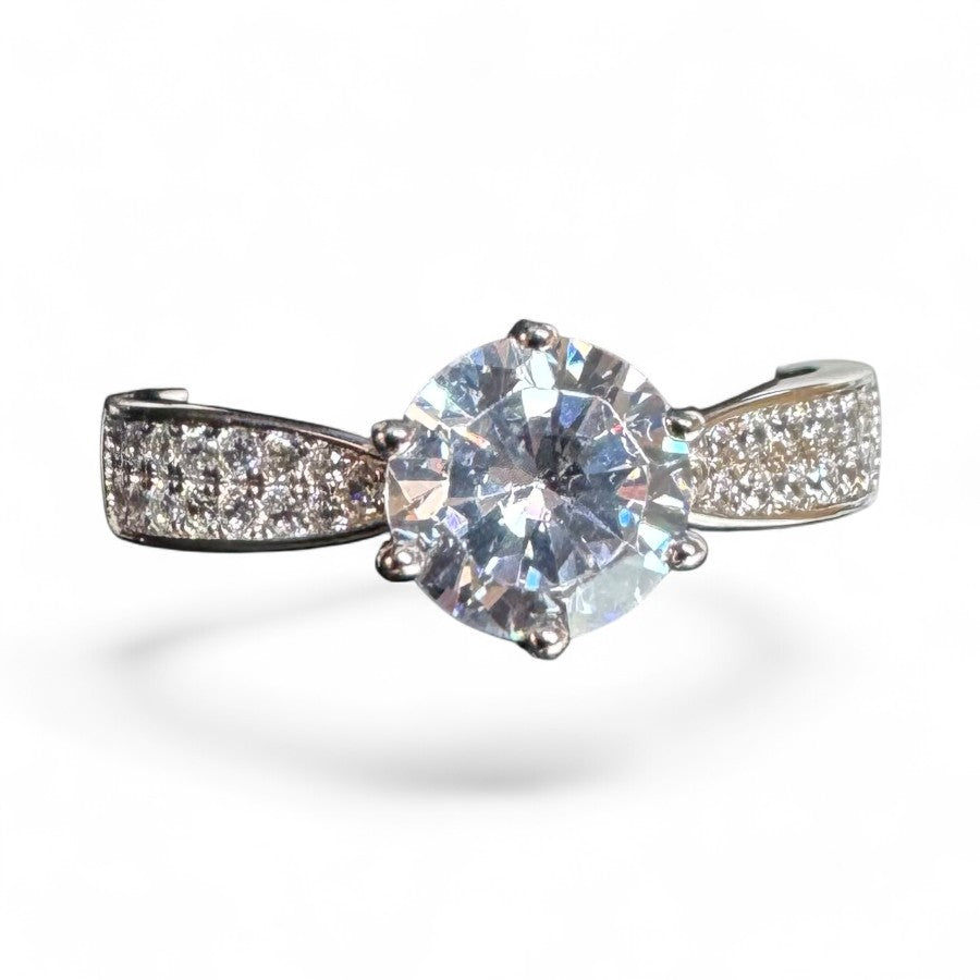 Sterling Silver Ring Round CZ Stone RCZ8111
