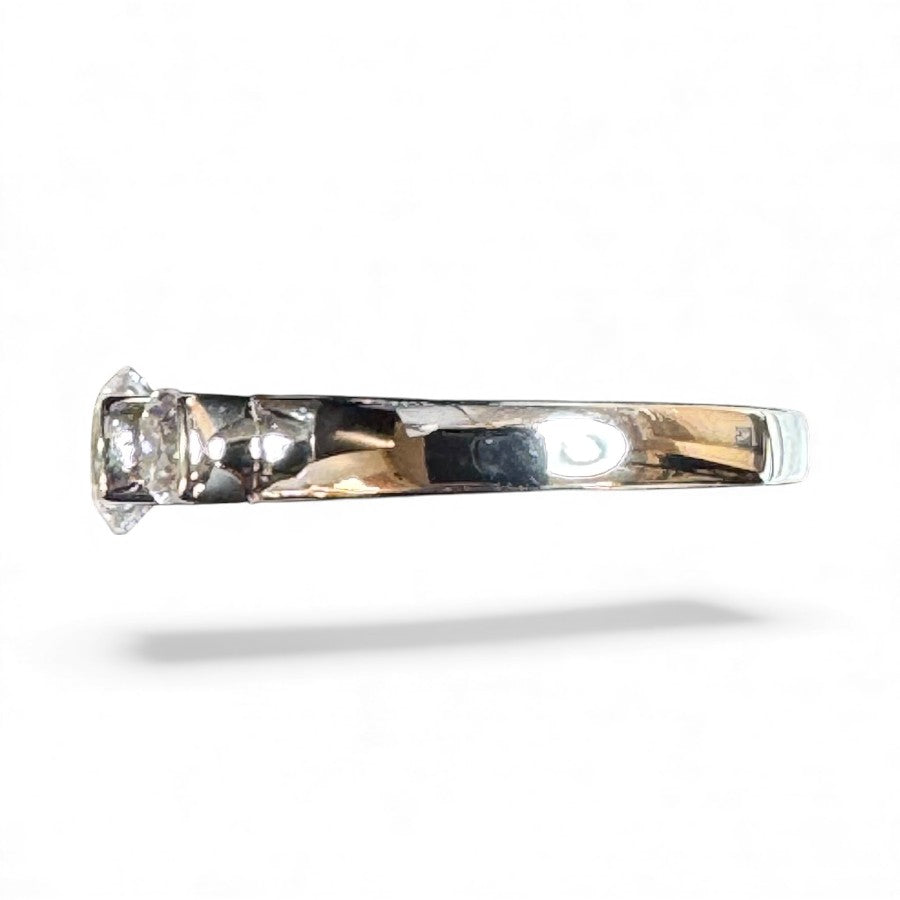 Sterling Silver Ring CZ Stone RCZD552