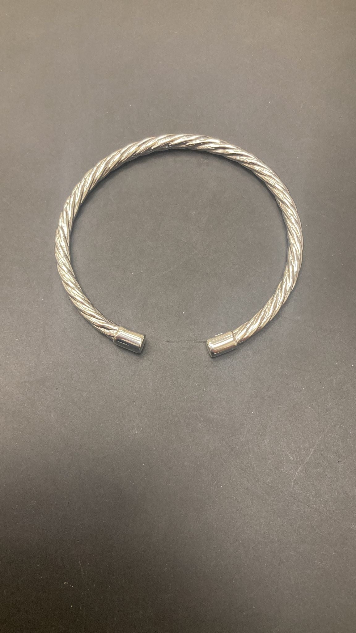 Sterling Silver Twisted Rope Design Bangle BG10041