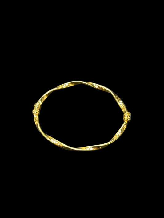 Sterling Silver Twist Bangle BP10279