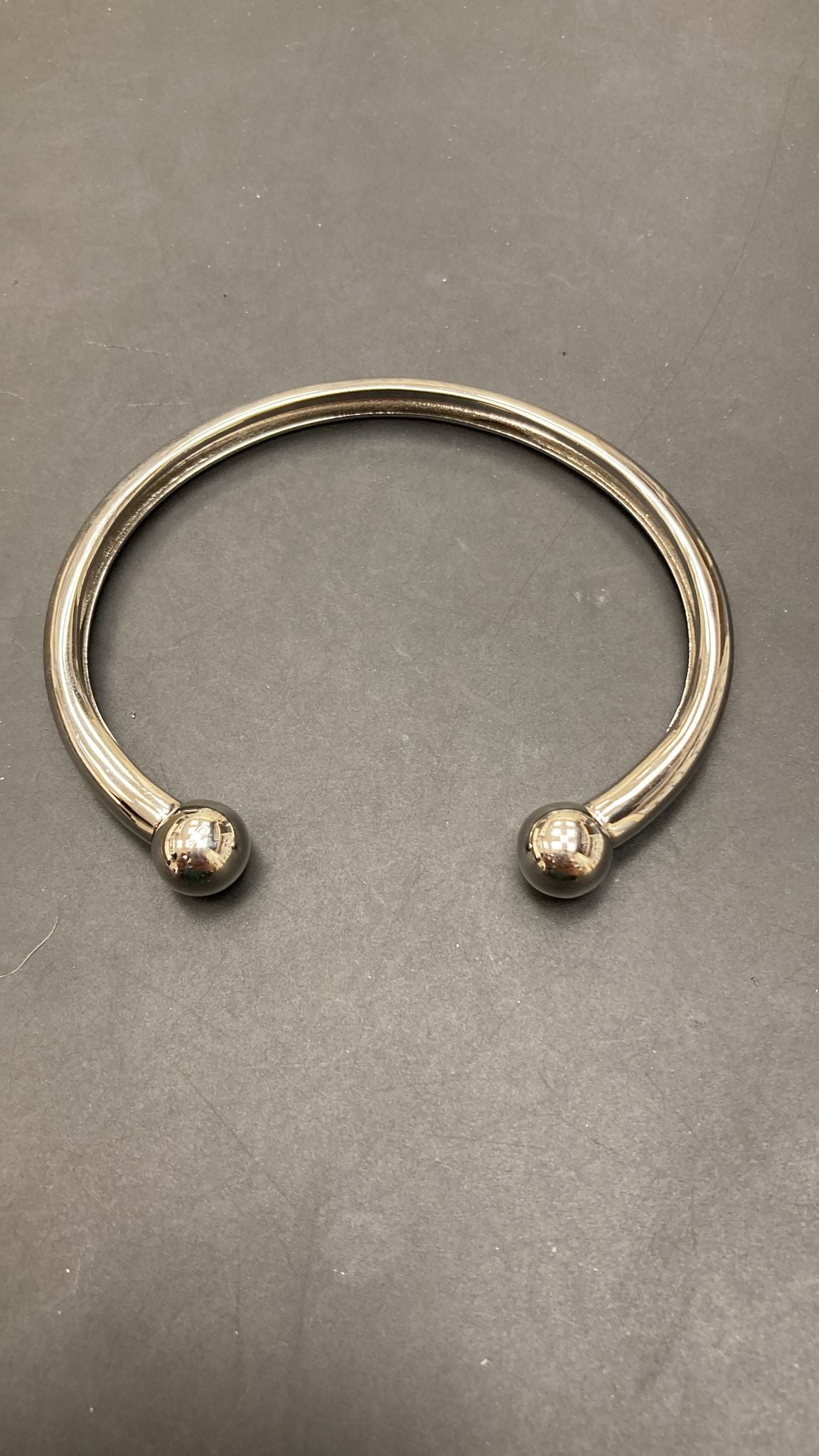 Sterling Silver Hallow Torque Bangle BPL10122