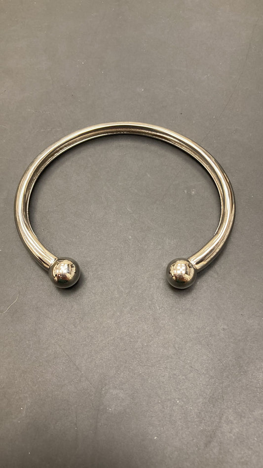 Sterling Silver Hallow Torque Bangle BPL10122