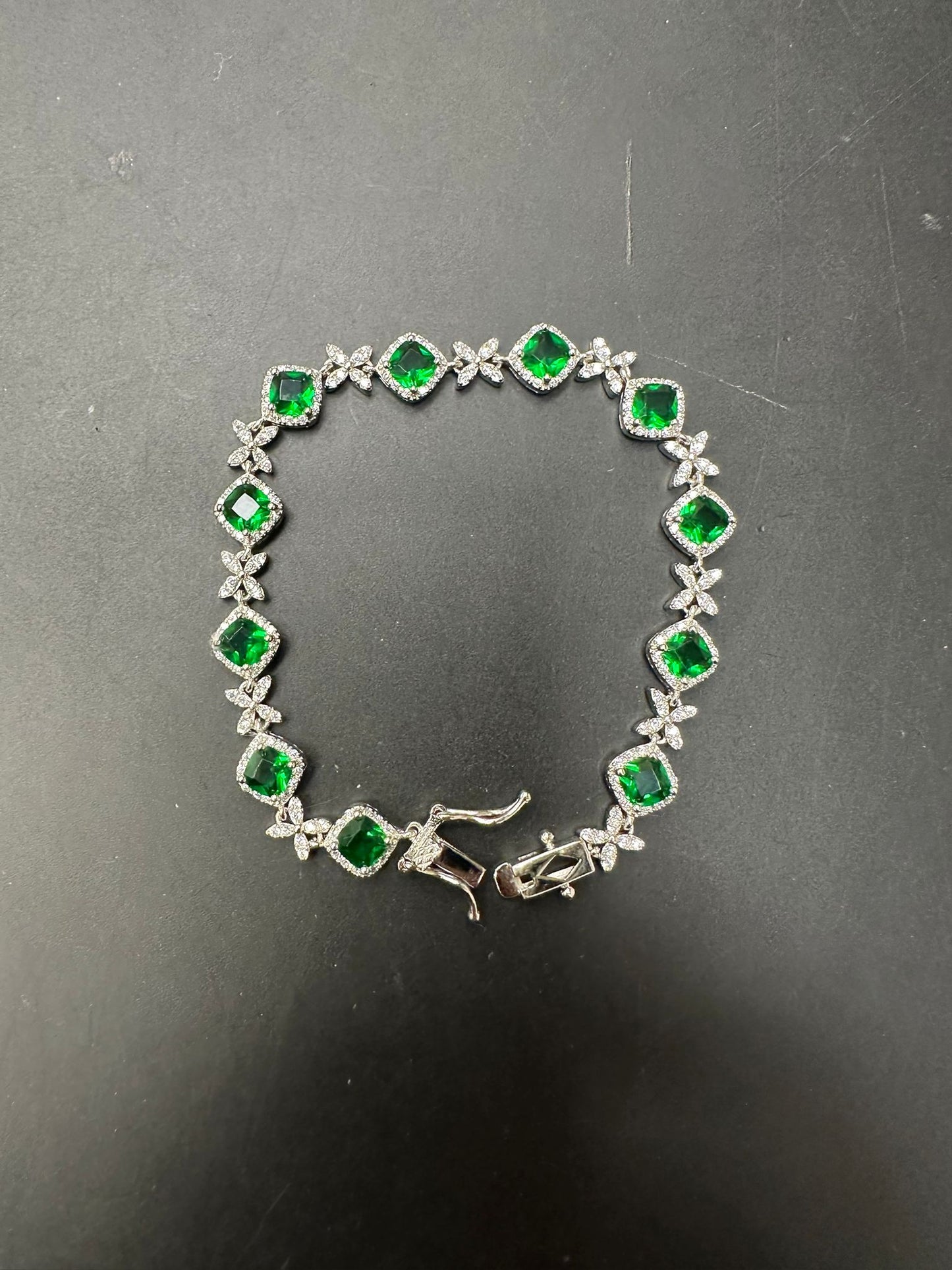 Sterling Silver Bracelet CZ Stone 7.5" BRCZ117