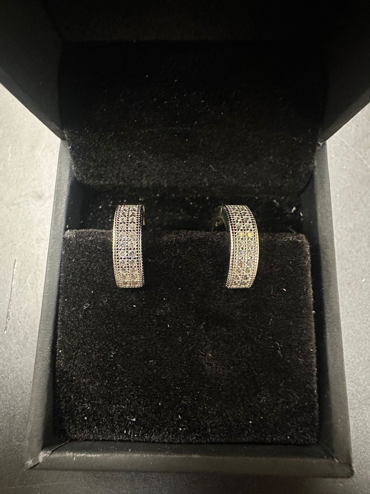 Sterling Silver Round Earring CZ Stone ECZ078