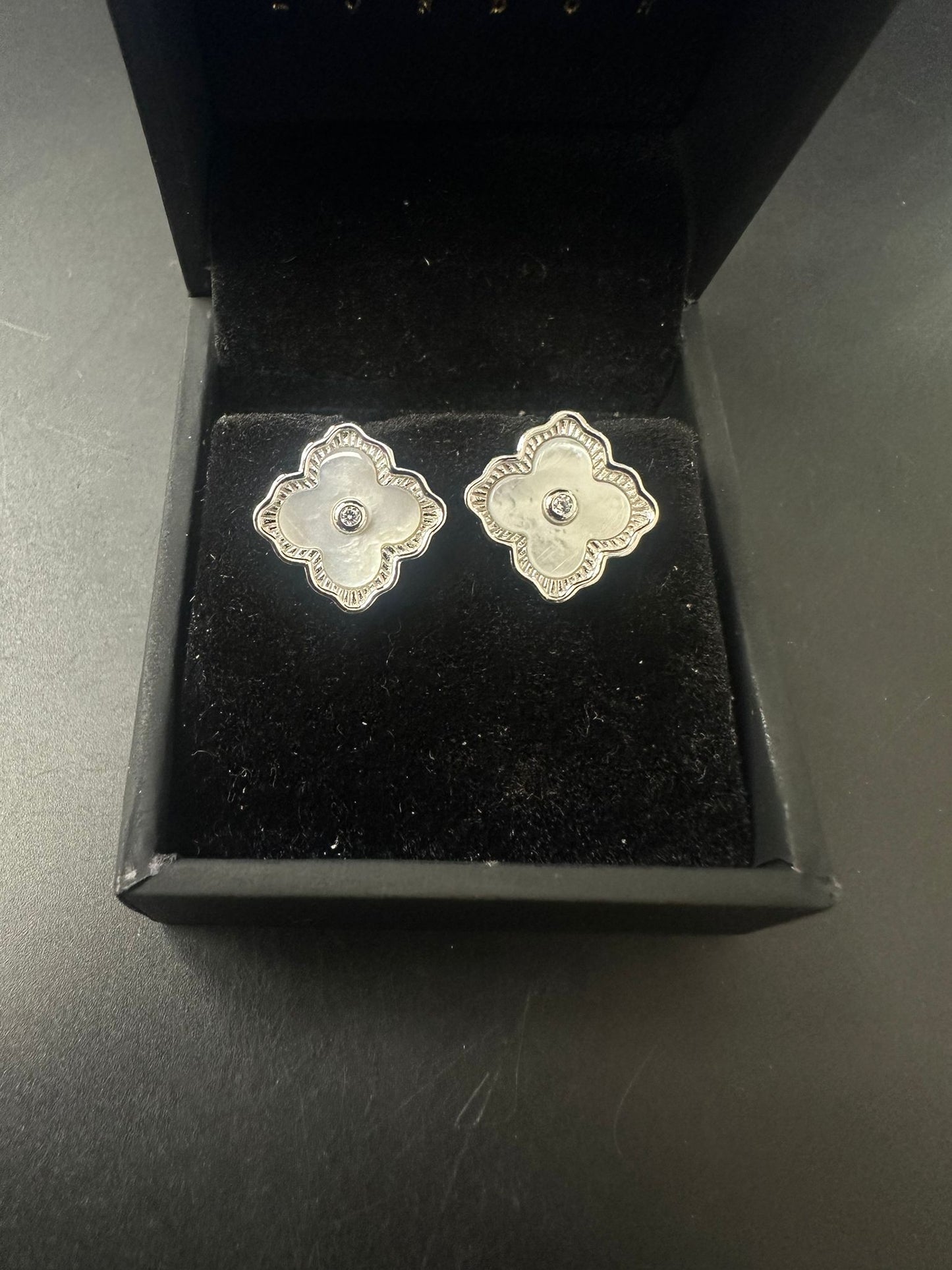 Sterling Silver Stud Earring CZ Stone ECZ55702