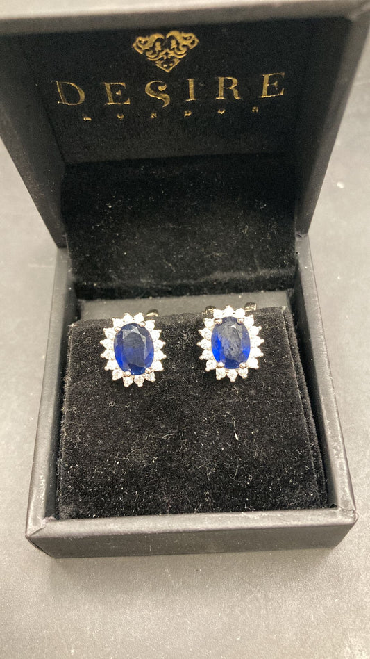 Sterling Silver Cz Oval Stud ECZ165