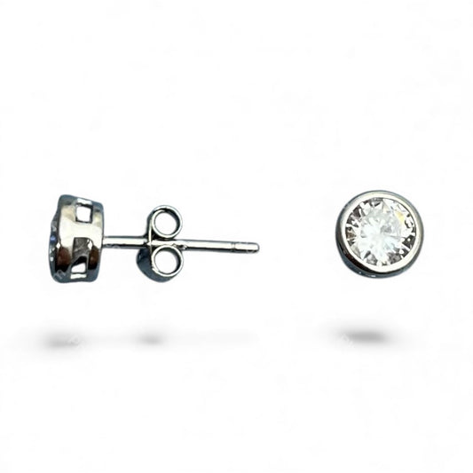 Sterling Silver Rubover Stud Earring Round CZ Stone ECZ33103