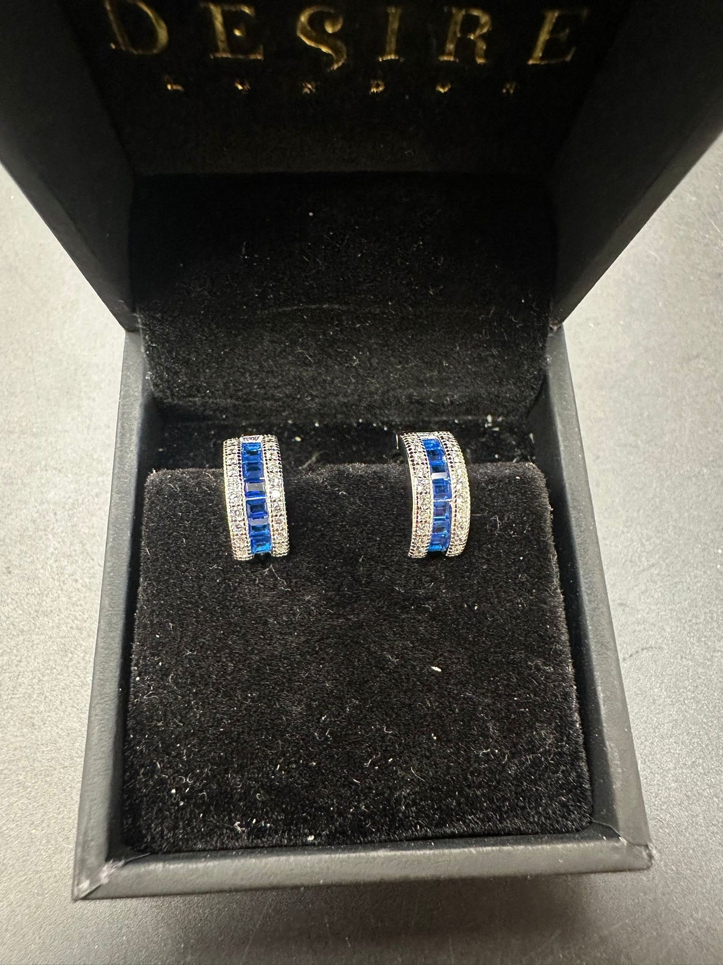 Sterling Silver Round Earring CZ Stone ECZ362