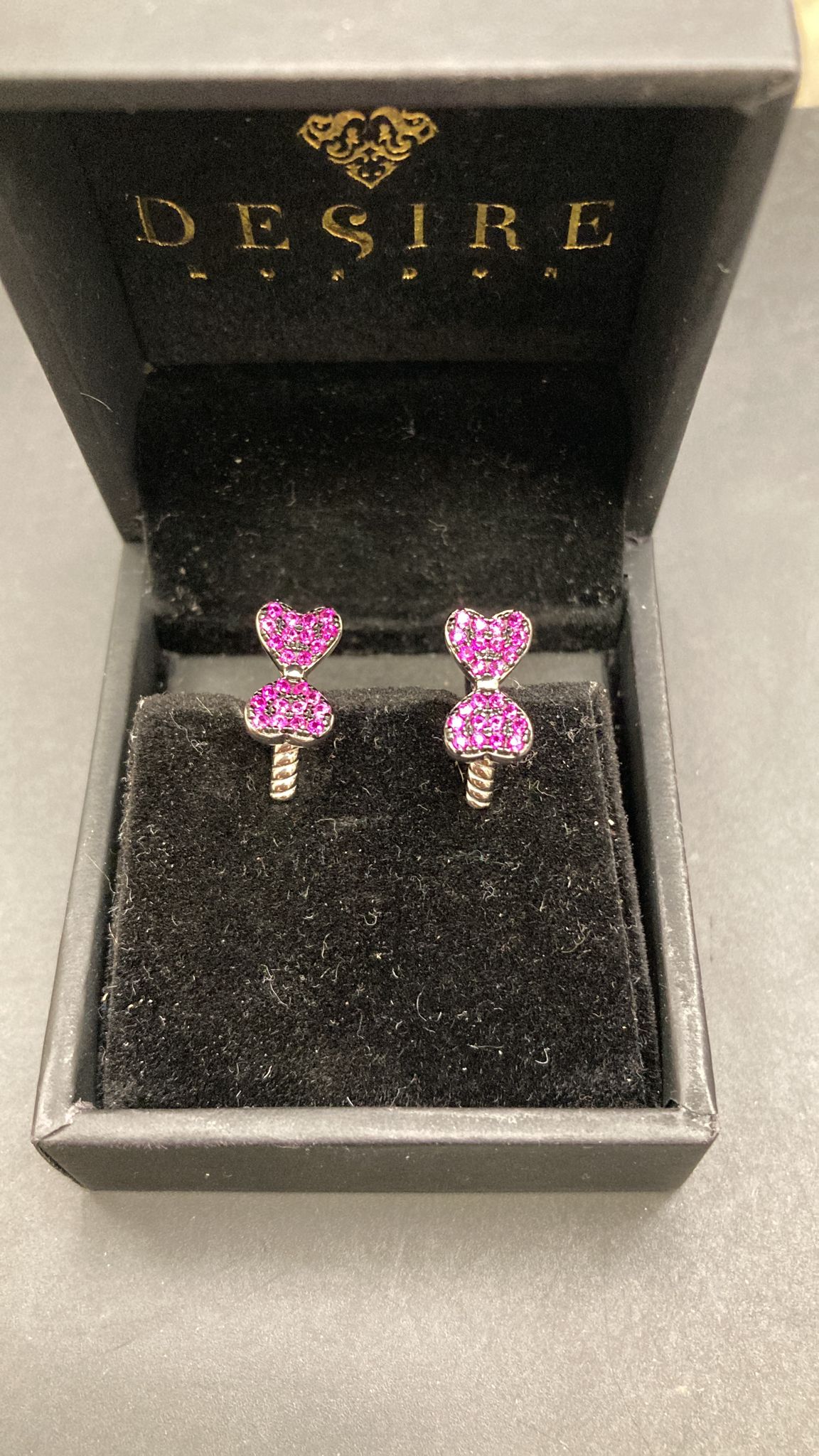 Sterling Silver Cz Sparkling Bow Earrings ECZ6031