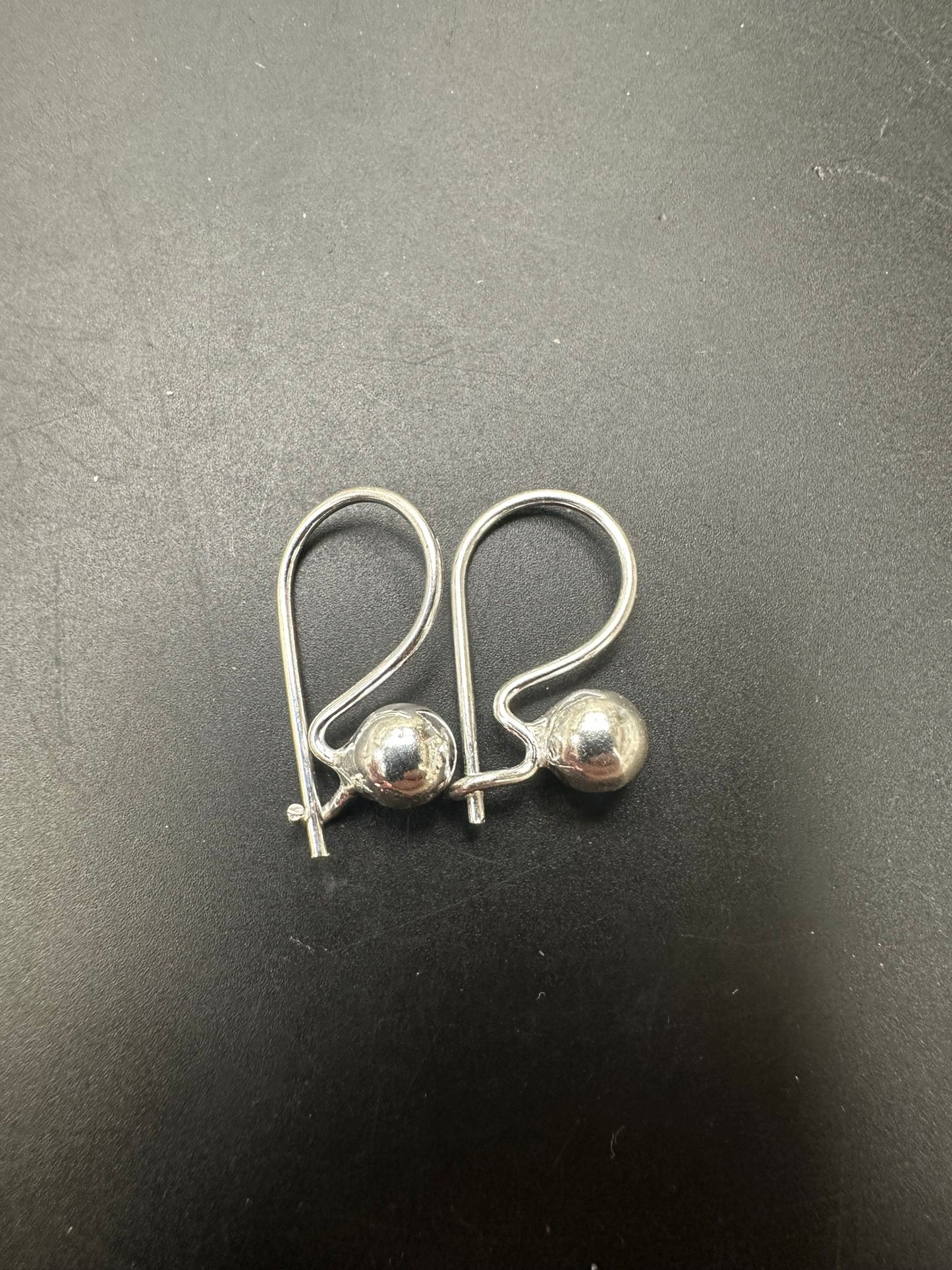 Sterling Silver Ball Earring EP100