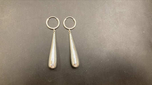 Sterling Silver Drop Earring EP100102 displayed on a black background, showcasing a sleek, teardrop design.