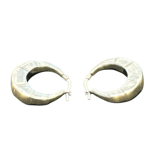 Sterling Silver Round Earring Plain EP100105