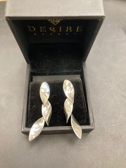 Sterling Silver Triple Leaf Drop Earrings  EP100139