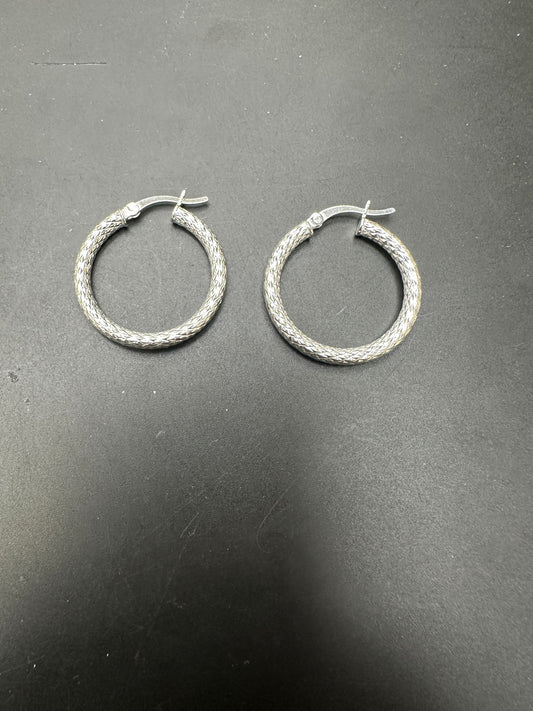 Sterling Silver Round Hoop Earring EP100623