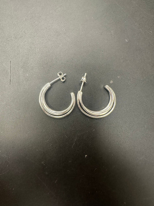 Sterling Silver Round Earring EP10094