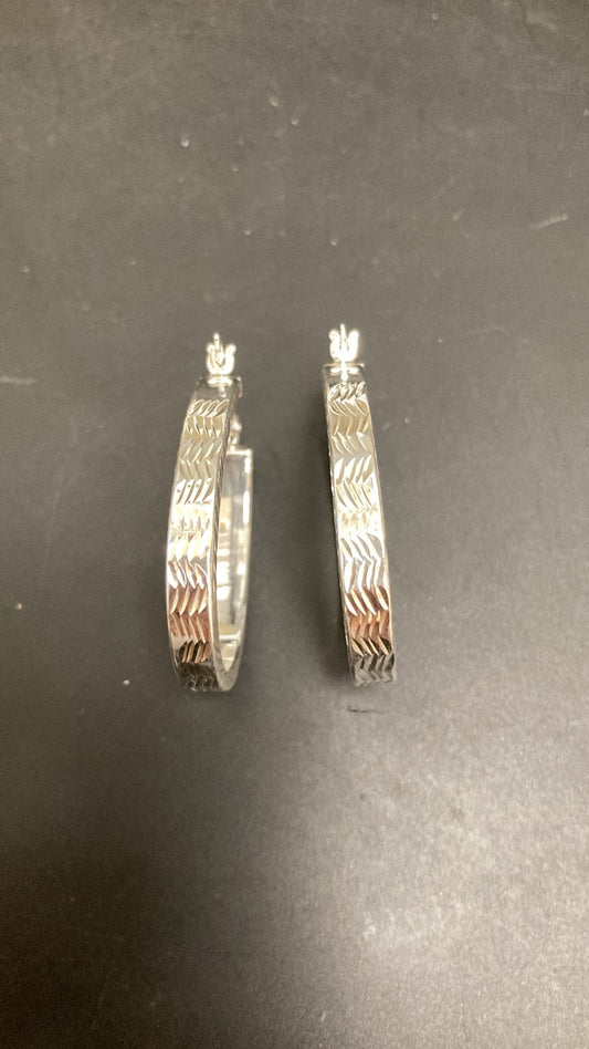 Sterling Silver Hopp Earrings EP10293 featuring intricate designs, showcasing sterling silver hop earrings style.