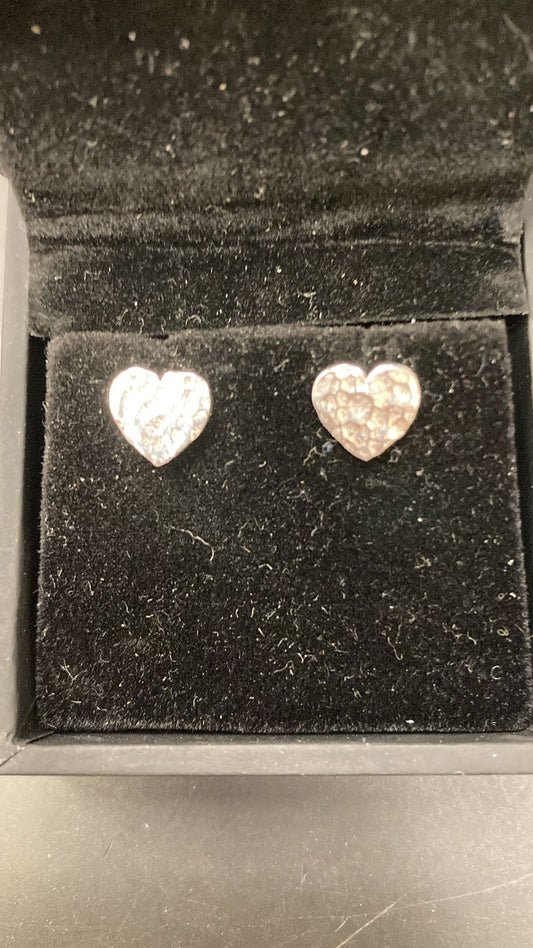Sterling Silver Hammered Heart Stud Earring  EP9106