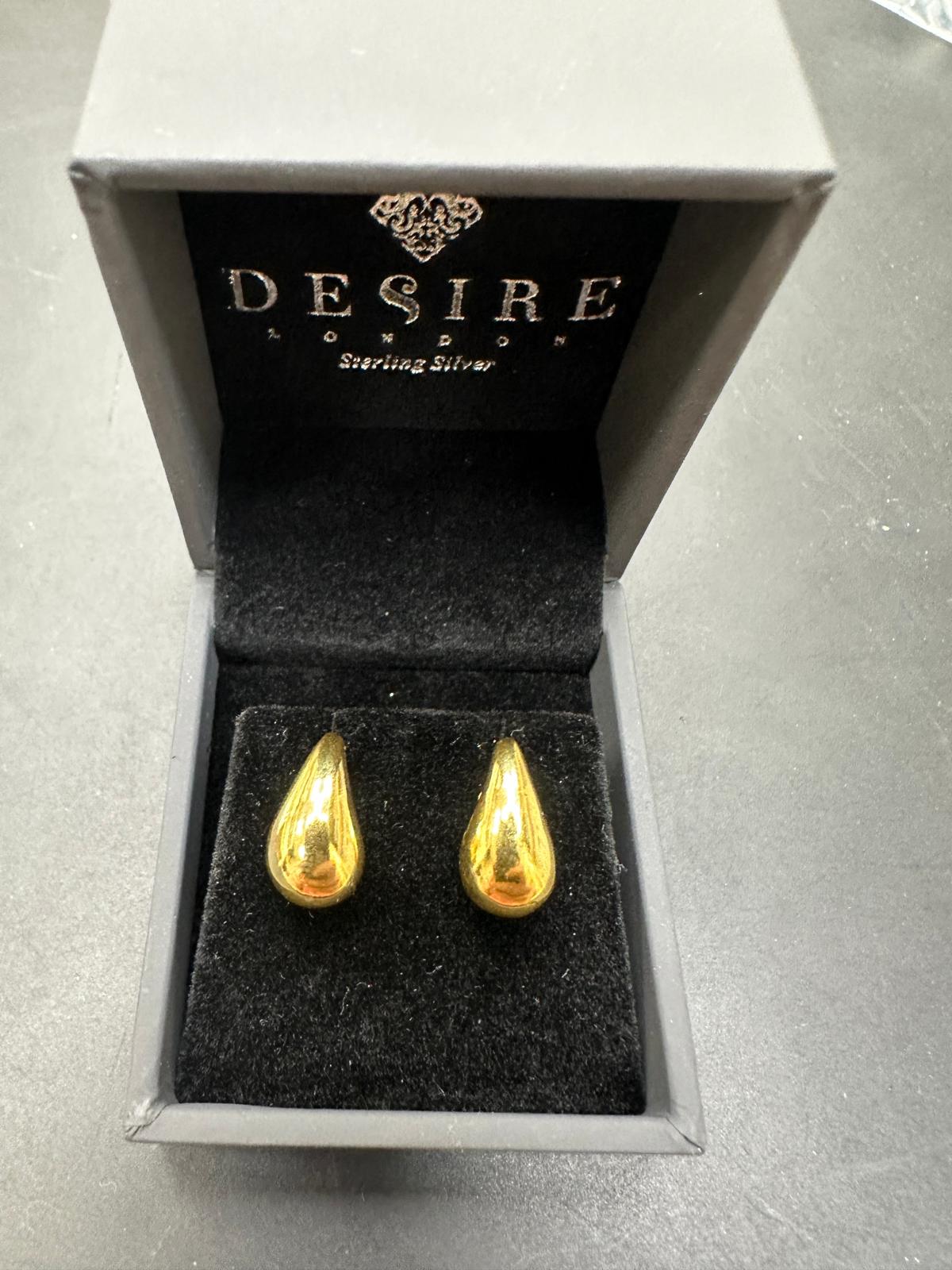 Sterling Silver Plain Teardrop Earring  ER100161