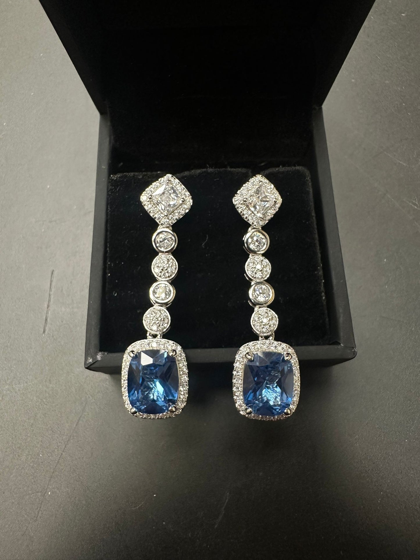 Sterling Silver Drop Earring CZ Stone ERCZ10074