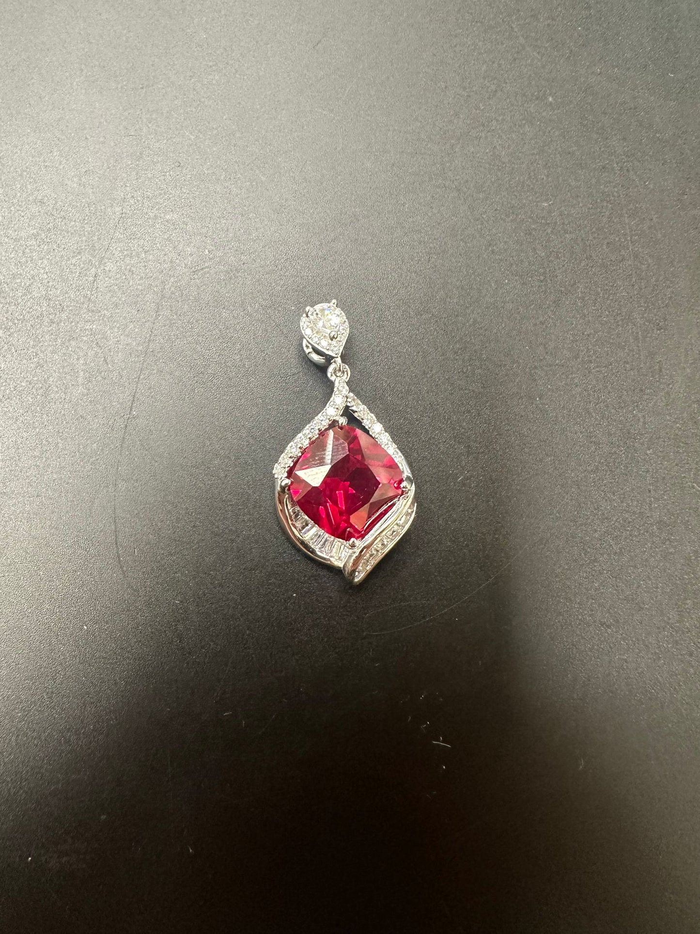 Sterling Silver Pendant Emerald Stone MPCZ10076EMR