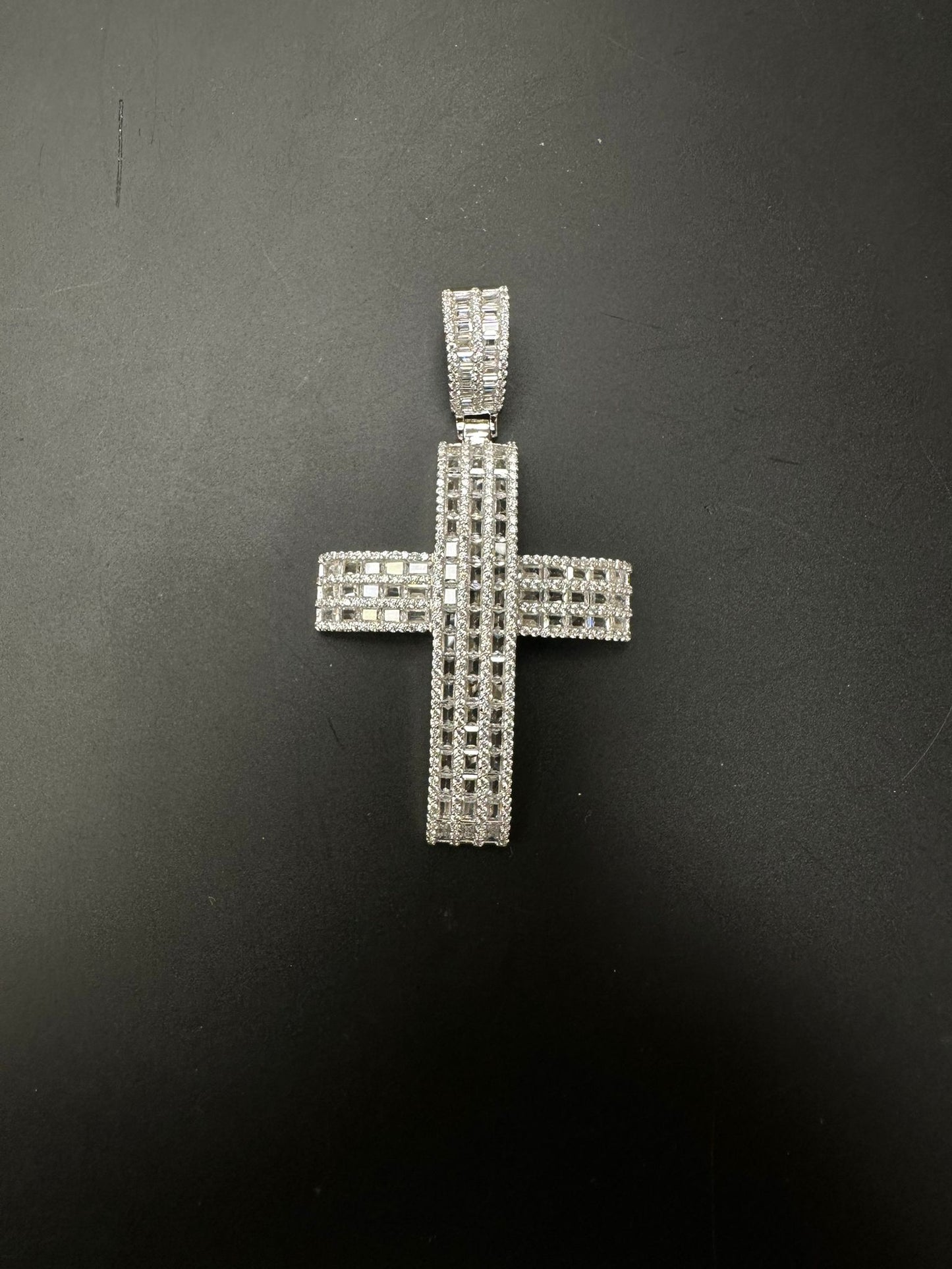 Sterling Silver Cross Pendant MPCZ301