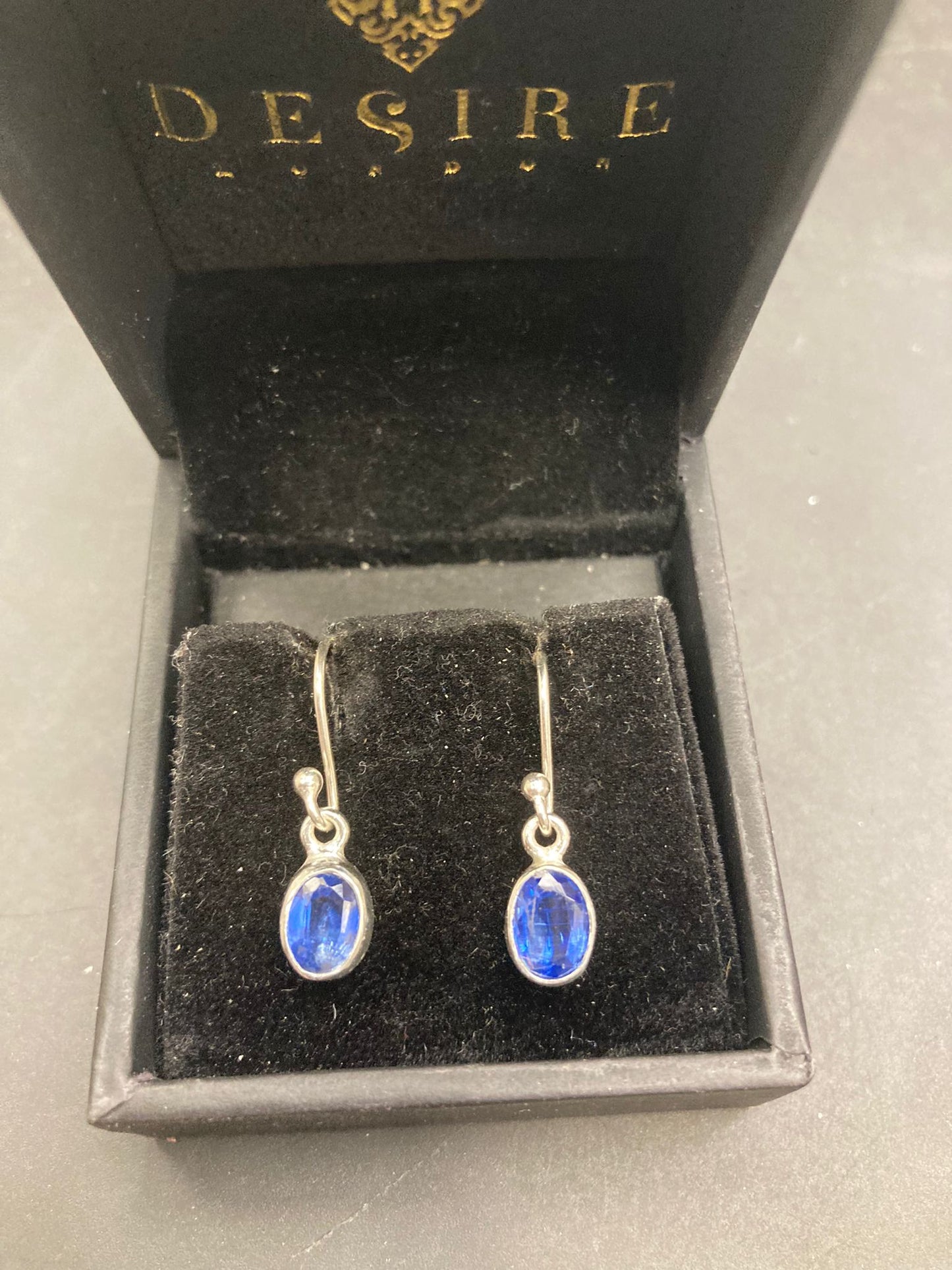Sterling Silver Earring Kynite Stone ECZ007