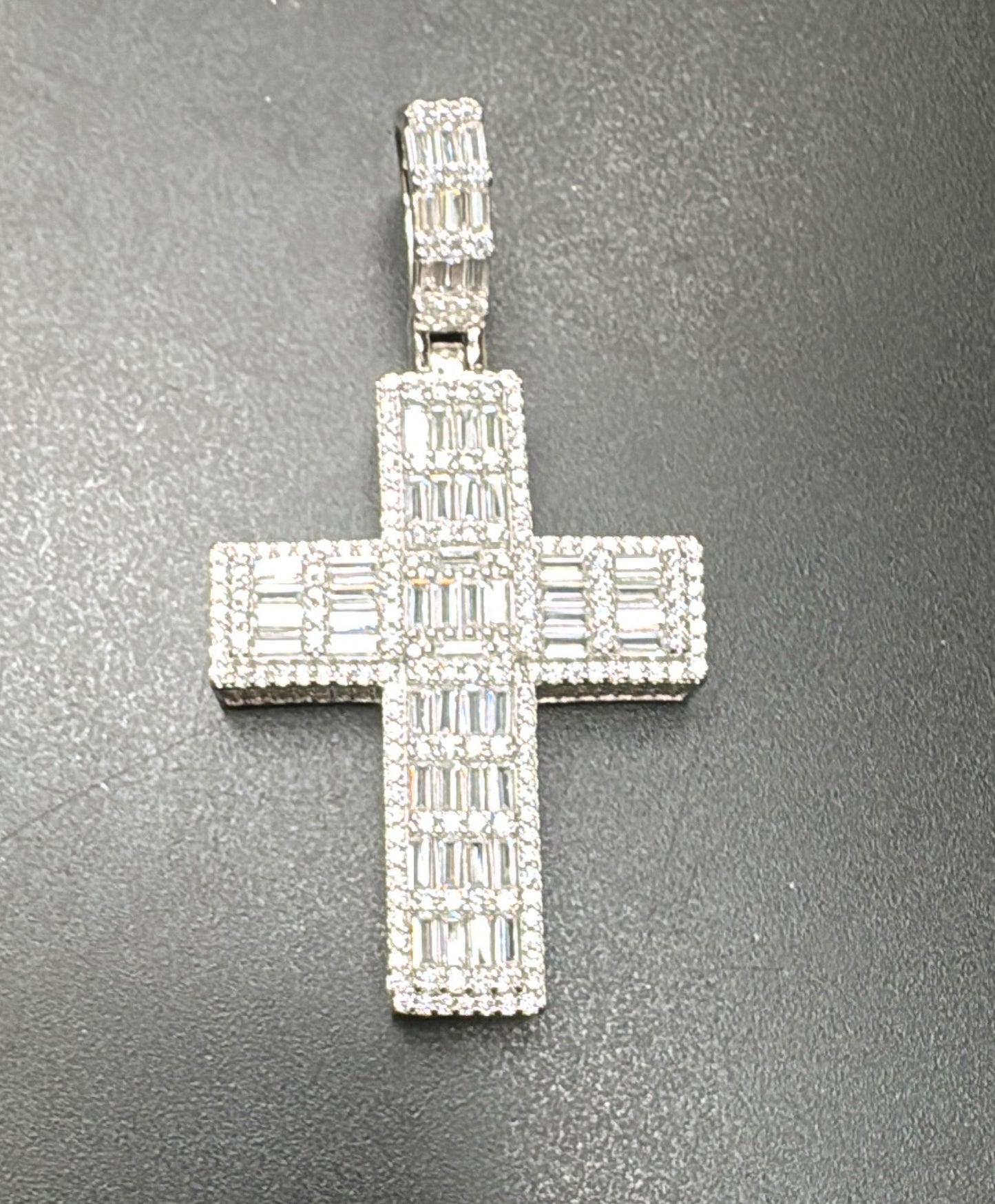 Sterling Silver Cross Pendant MPCZ923