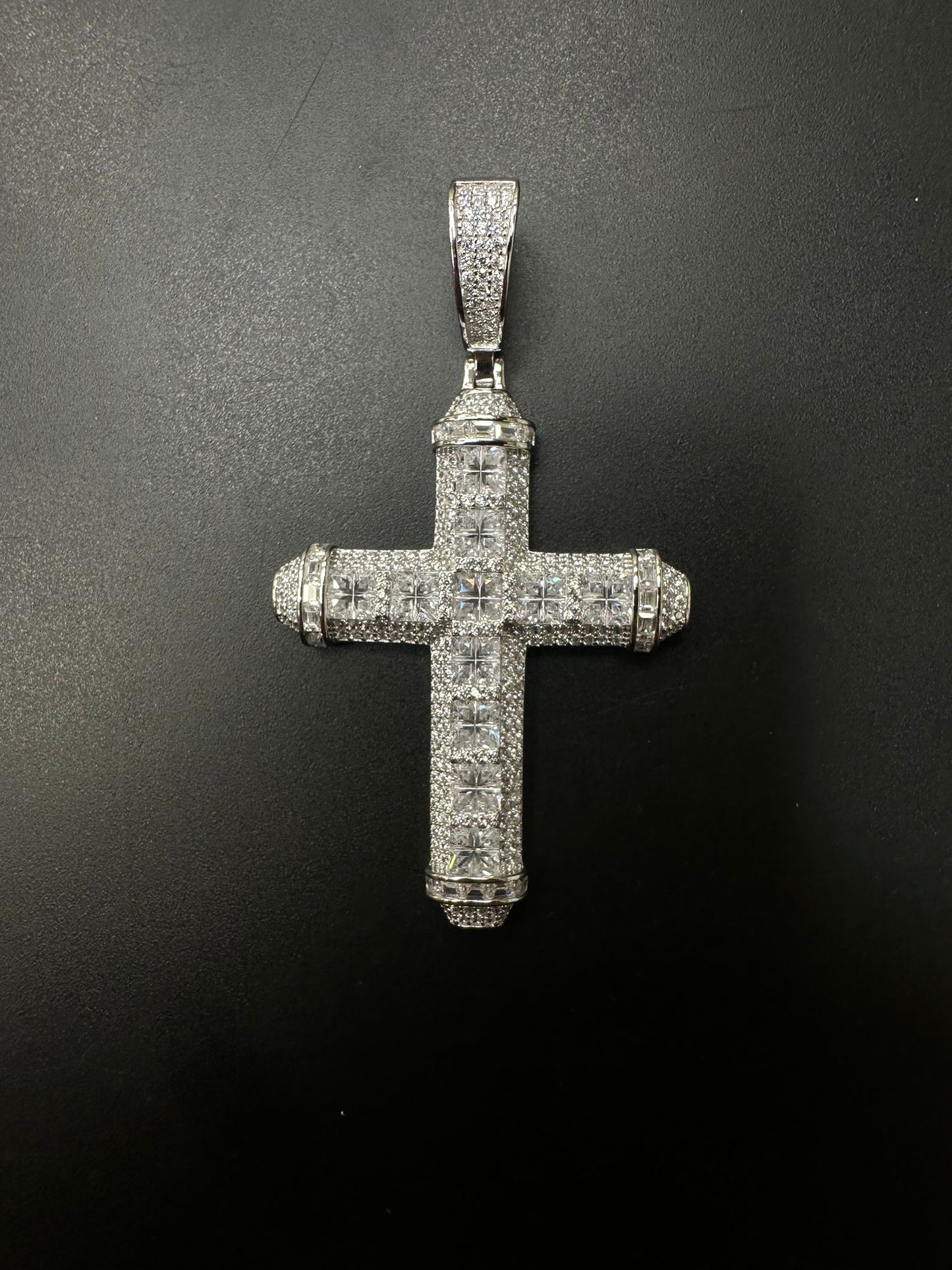 Sterling Silver Cross Pendant MPCZ930