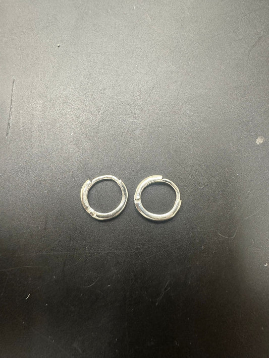 Sterling Silver Round Earring PE010010315