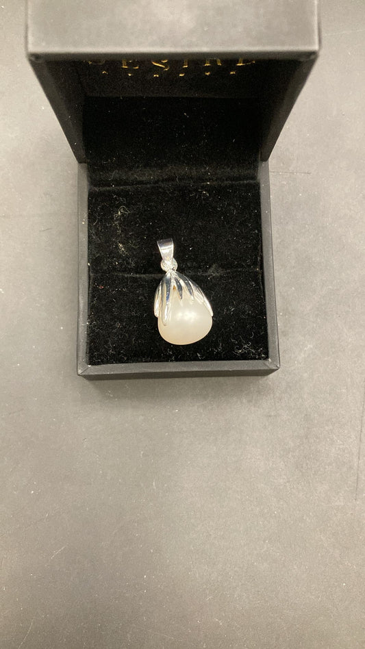 Sterling Silver Pearl Pendant PP121150102 displayed in a black jewelry box.