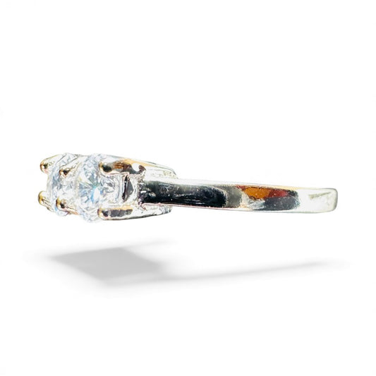 Sterling Silver Ring CZ Stone RCZ068